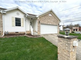 1 Gable Dr, Milton, WV 25541