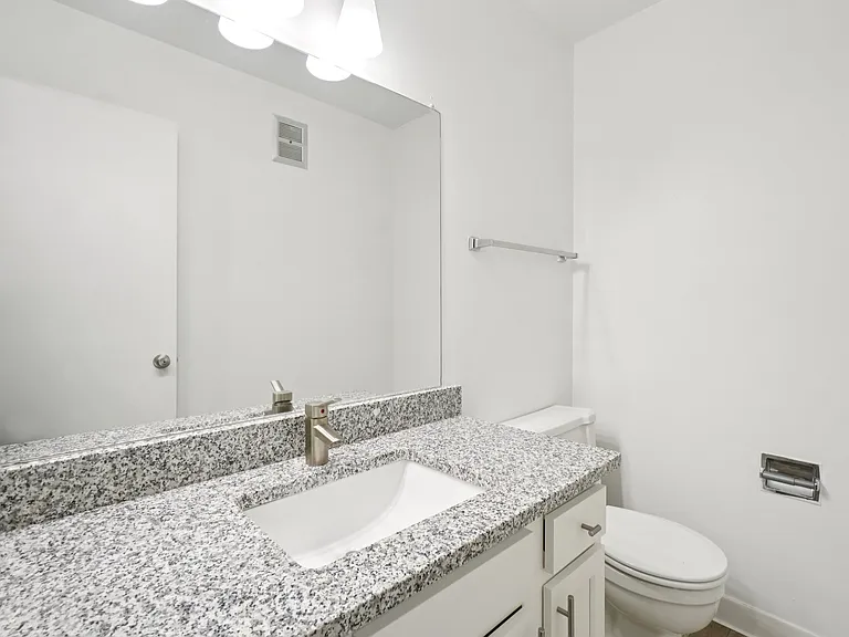 Eton Square Apartments and Townhomes — Photo 94