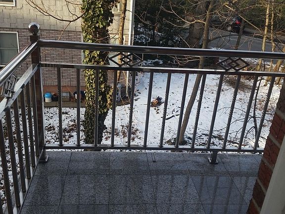 5th image of 12928 Kew Gardens Rd APT 3A
