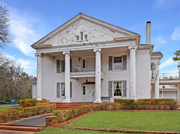 403 S Main St, Arp, TX 75750