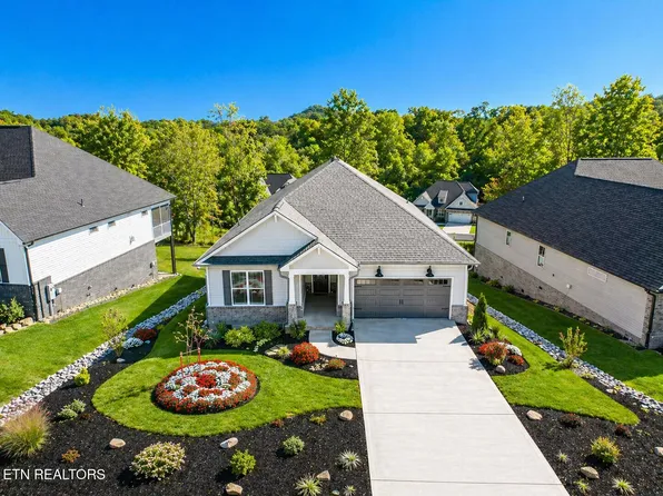 205 Nuhya Trce, Loudon, TN 37774