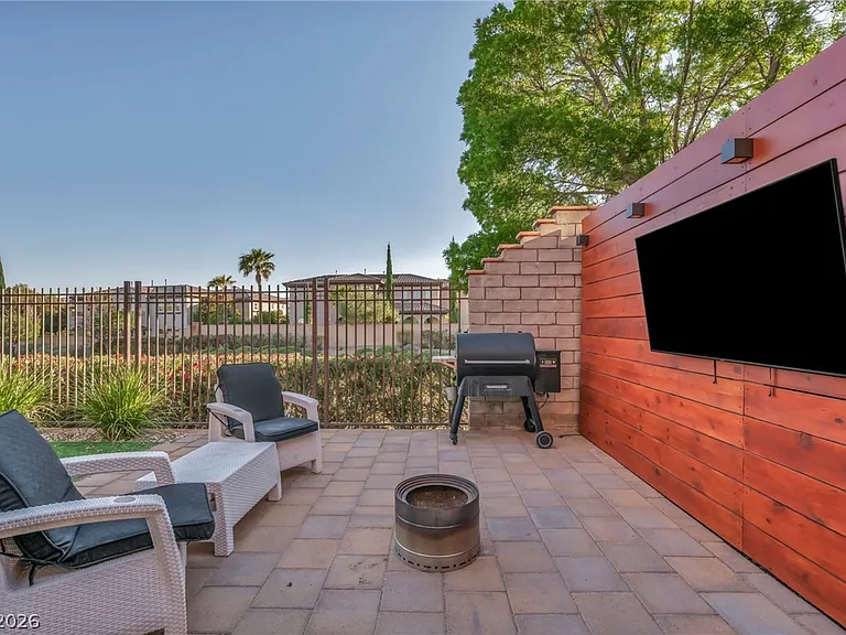 617 Apricot Rose Pl — Photo 54