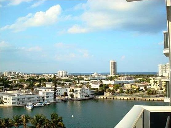 3rd image of 900 Bay Dr APT 807