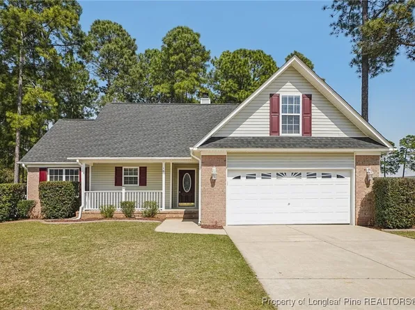 10 Richmond Park Dr, Cameron, NC 28326