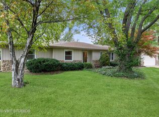 620 Joy Ln, Dundee, IL 60118