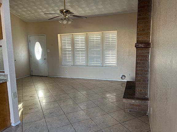 3rd image of 10920 Dizzy Dean Pl