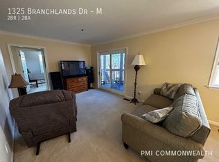 1325 Branchlands Dr APT M, Charlottesville, VA 22901
