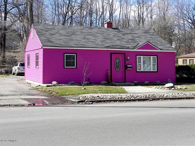 16002658