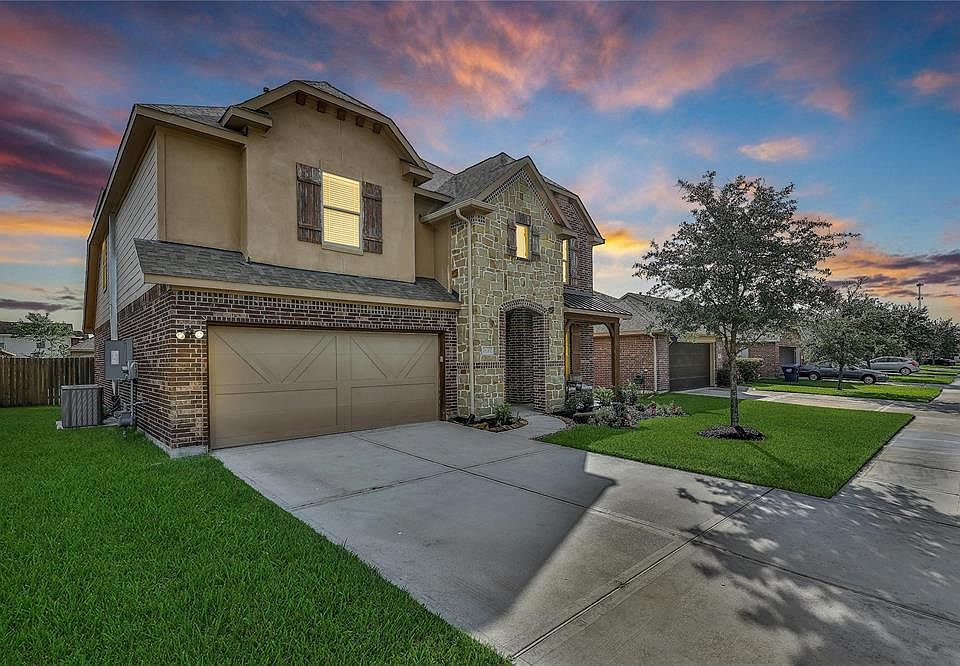 1st image of 28547 Lockeridge Springs Dr