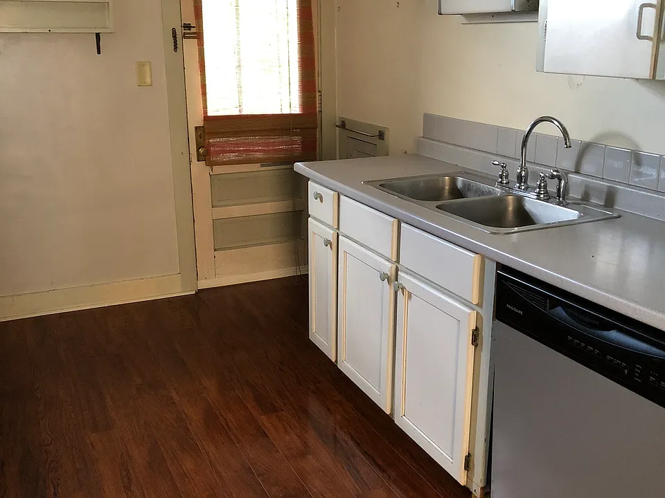 316 Main St #6