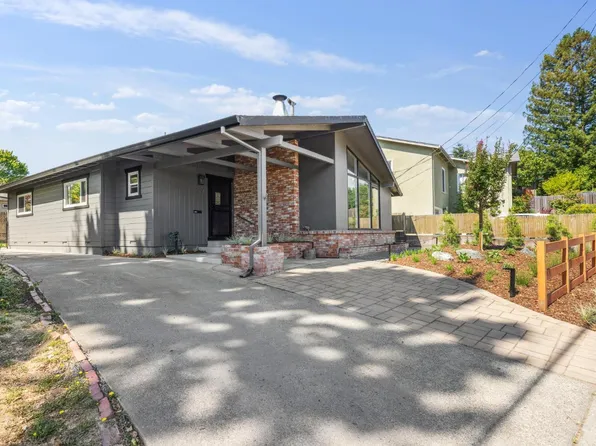 703 West St, Petaluma, CA 94952