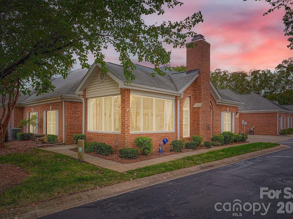 1st image of 8406 Highland Glen Dr