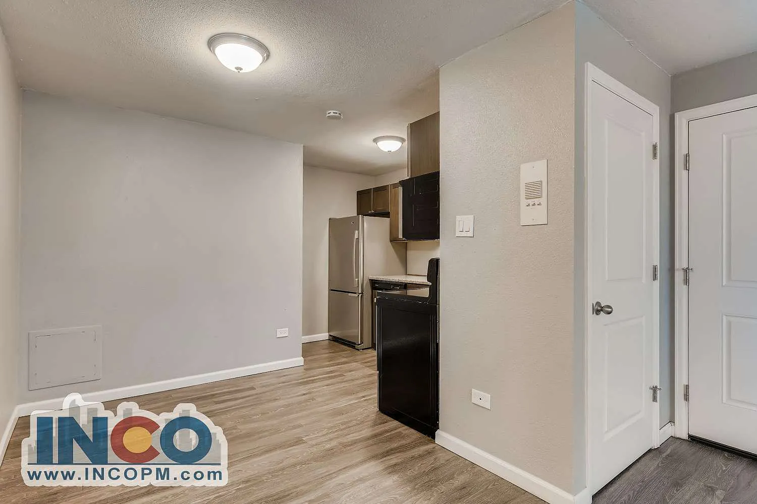2 bed, 950 sqft, $1,440 — Photo 4