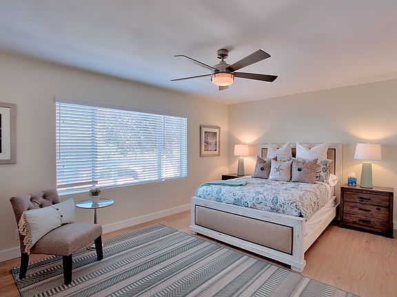2nd image of 1531 Buena Vis APT C