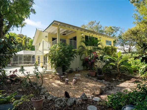 155 Fontaine Dr, Tavernier, FL 33070