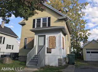 31 Marlow St, Rochester, NY 14611