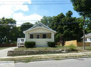 715 Mahlon St, Lansing, MI 48906