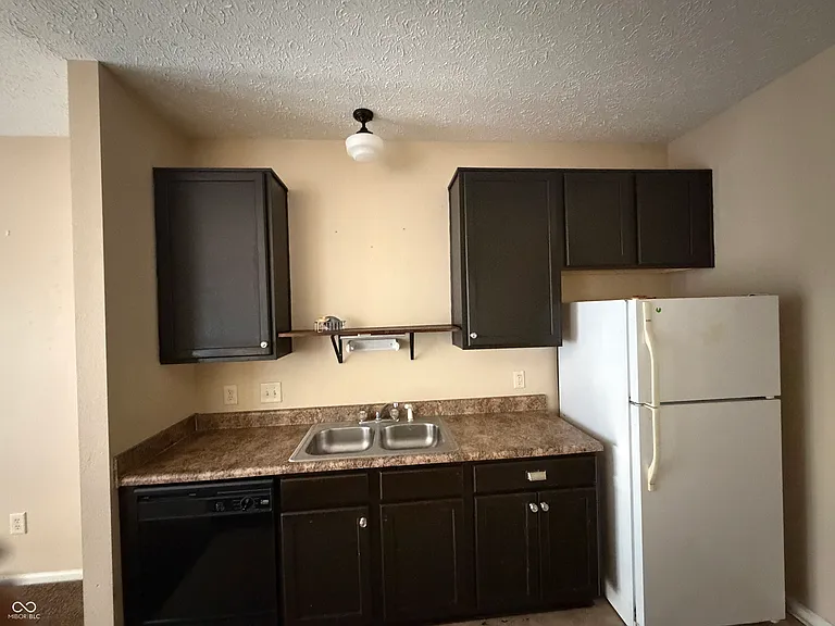 2424 Boyer Ln — Photo 60