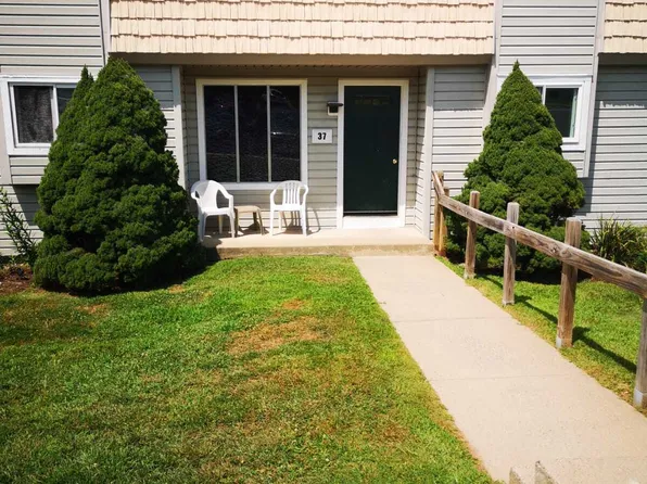 37 Carillon Drive #A, Rocky Hill, CT 06067