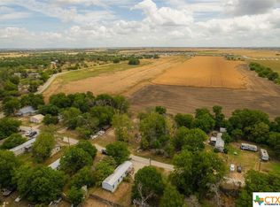 225 Easy St, Seguin, TX 78155