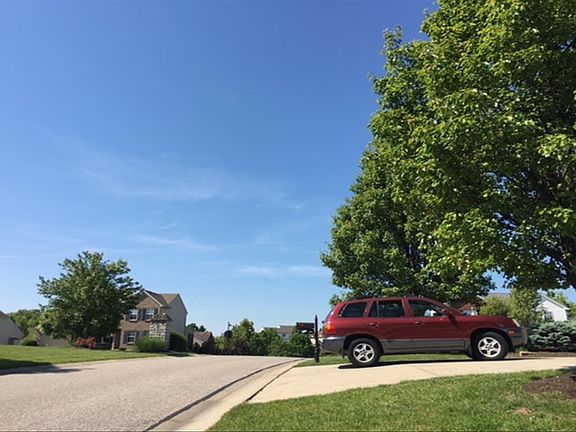 4th image of 5501 Sarahs Oak Dr