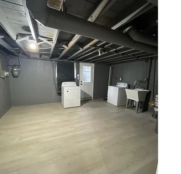 2099 Codd Ave — Photo 14