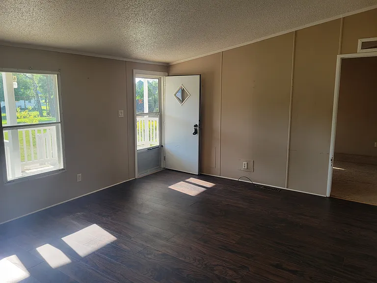 57 Tali Ln — Photo 3
