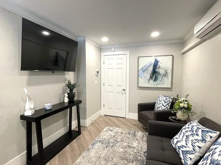 Bridlewood — Photo 15