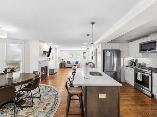 114 Moreland St, Somerville, MA
