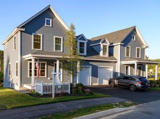 32 Webhannet Pl #21, Kennebunk, ME 04043