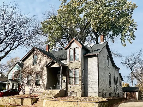 225 Morton St E, Saint Paul, MN 55107