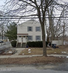 131 Beekman Street, Saratoga Springs, NY, 12866