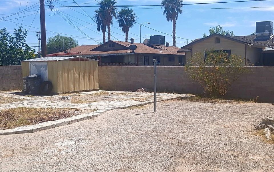 2nd image of 4981 Powell Ave
