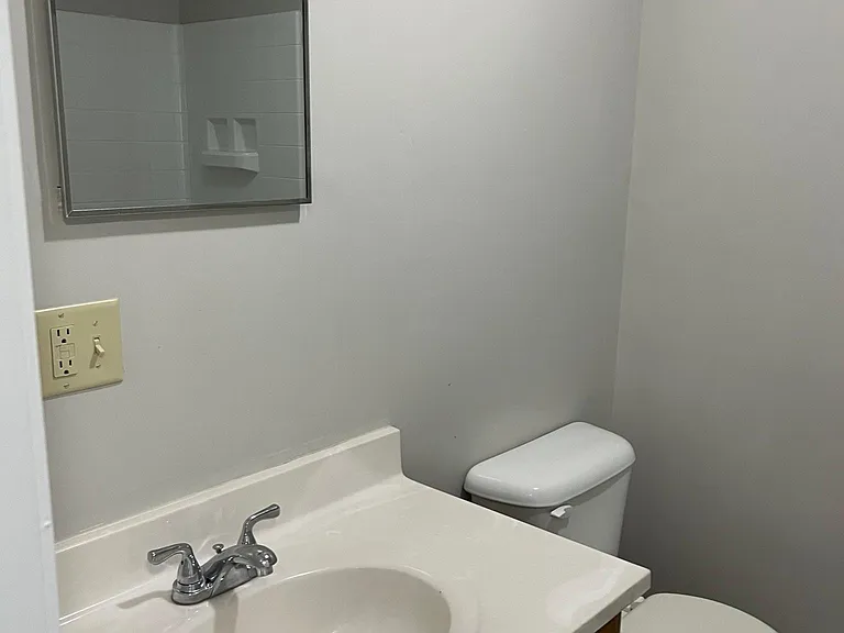 5541 N 300 E — Photo 10