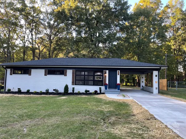 910 S Spencer Ave, Spencer, NC 28159