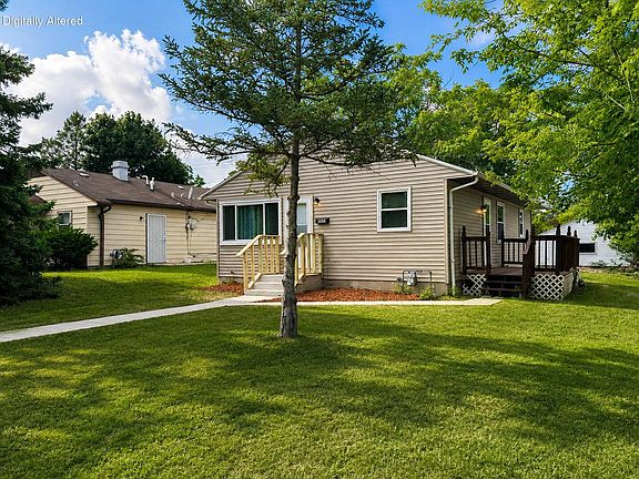 2nd image of 8208 W Keefe AVENUE