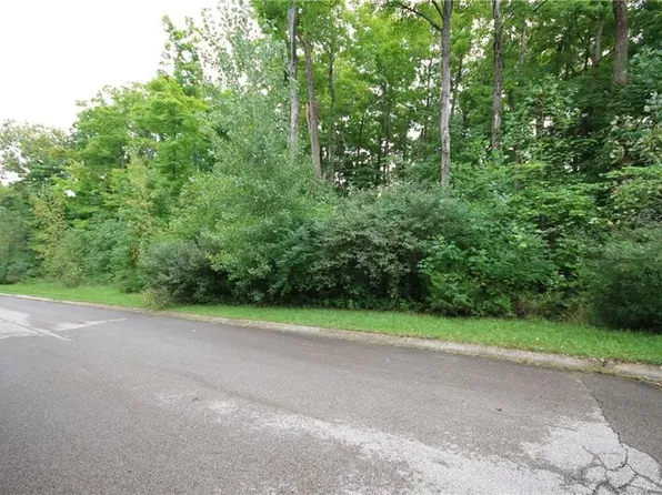 1 Secrateriat Rd, Dayton, OH 45414