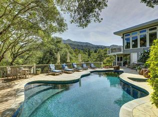 30 N Ridgewood Rd, Kentfield, CA 94904