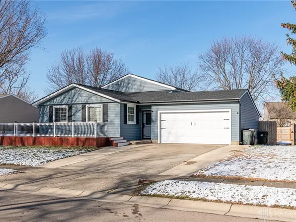 2117 Parkwyn Dr, Miamisburg, OH 45342