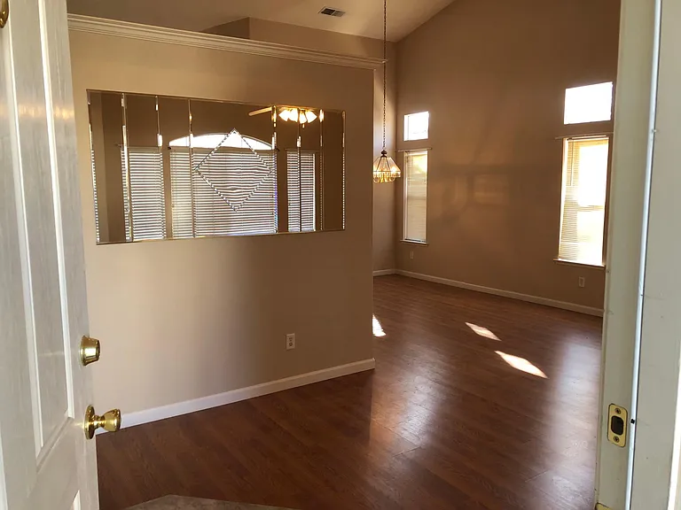 2771 E Shea Dr — Photo 3