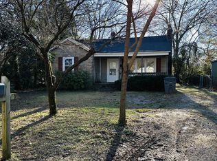 102 E Wilburn Ave, Greenville, SC 29611