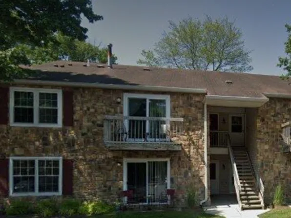 44 Coral Tree Ct, Lawrence Township, NJ 08648