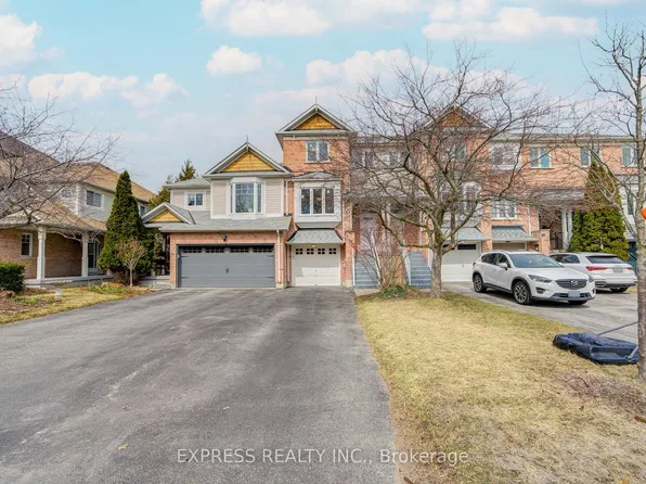 42 Charlotte Angliss Rd, Markham, ON L3P 7W6