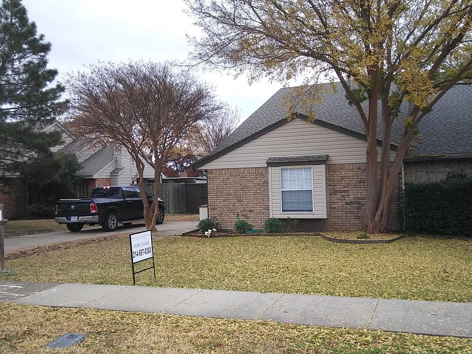 1st image of 1402 Broadmoor Dr