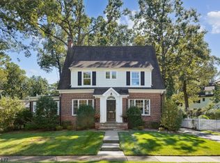 5 Primrose Pl, Summit, NJ 07901