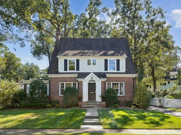 5 Primrose Pl, Summit City, NJ 07901