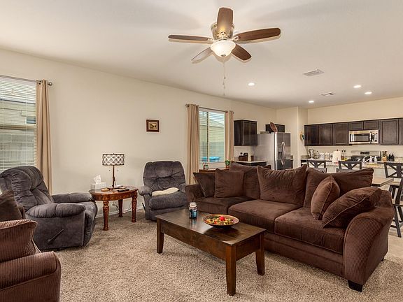 4th image of 31024 W Weldon Ave