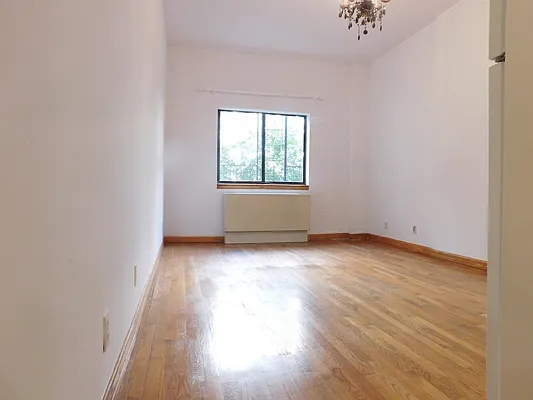 Rented by Corcoran | media 17