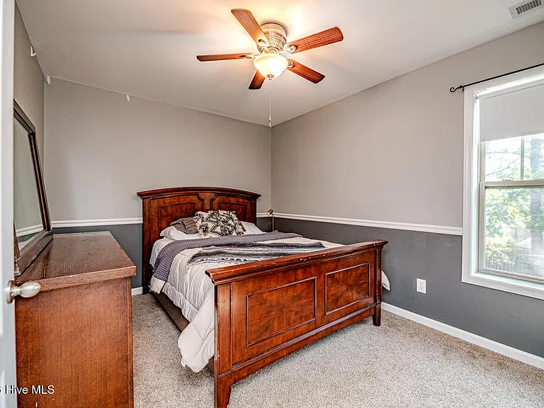 113 Sedgewood Ct — Photo 39