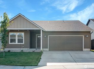 602 Cardinal Avenue, Winlock, WA 98596